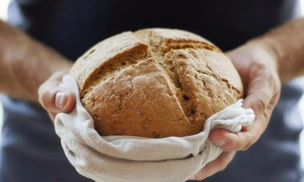 Chleb na wodzie… O gotowości do niesienia pomocy.